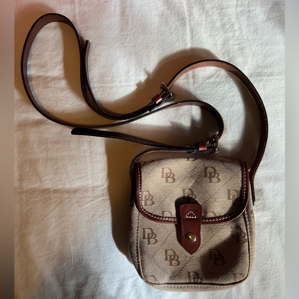 Dooney & Bourke Crossbody Bag!